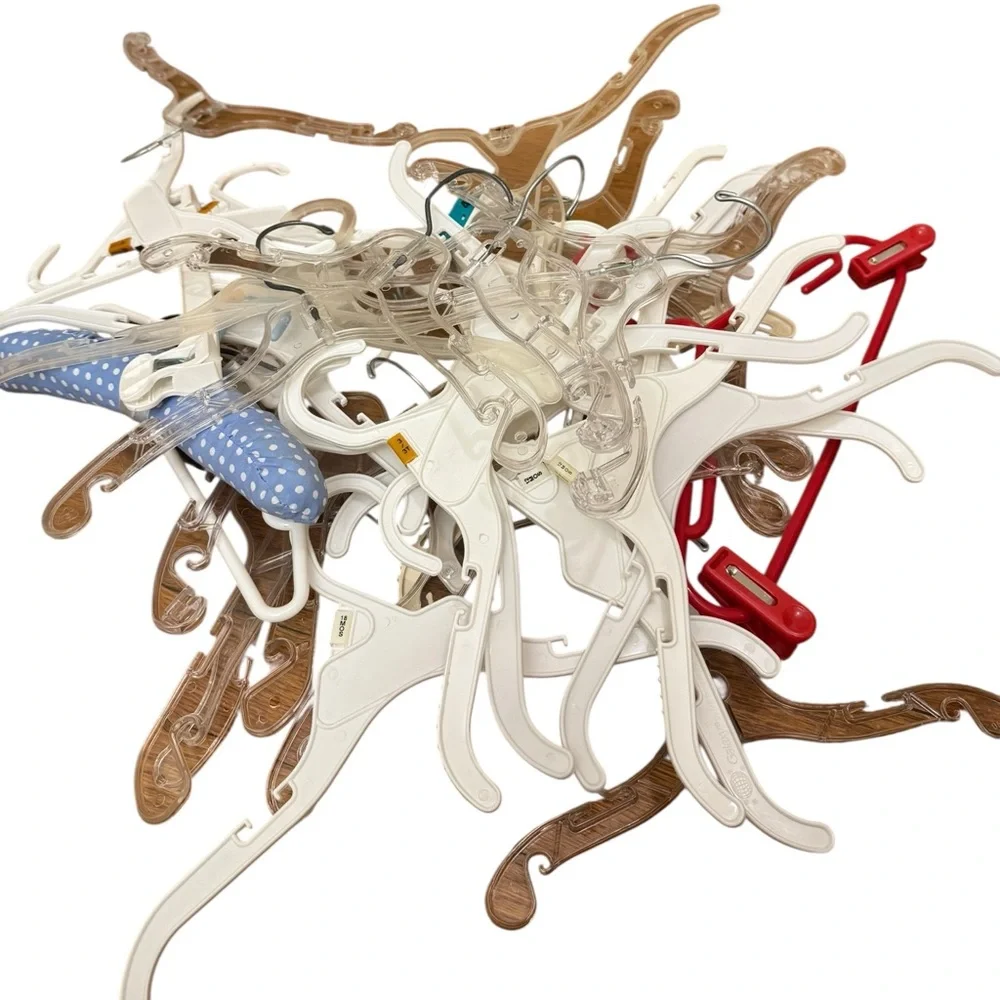 Bundle of 41 children’s hangers. GUC